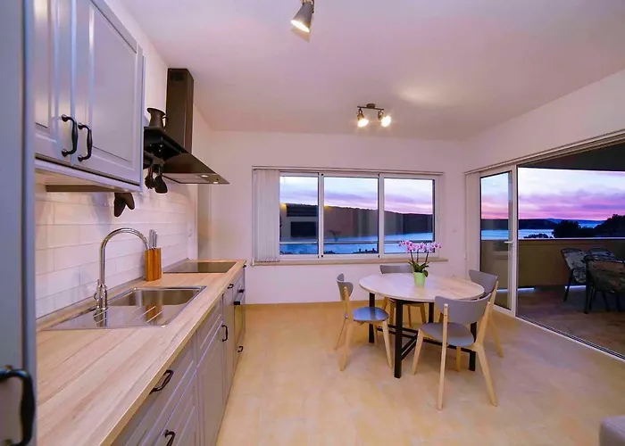 Sunset House